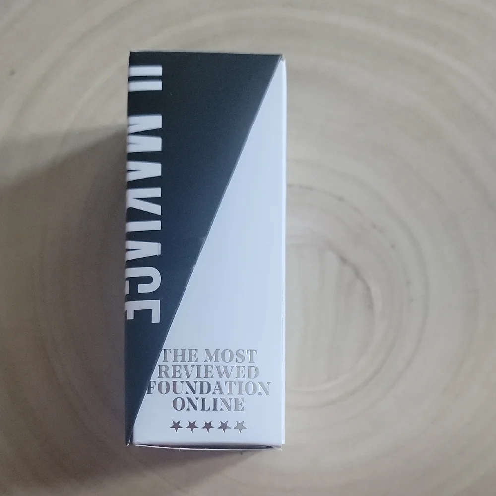 IL MAKIAGE Foundation Makeup